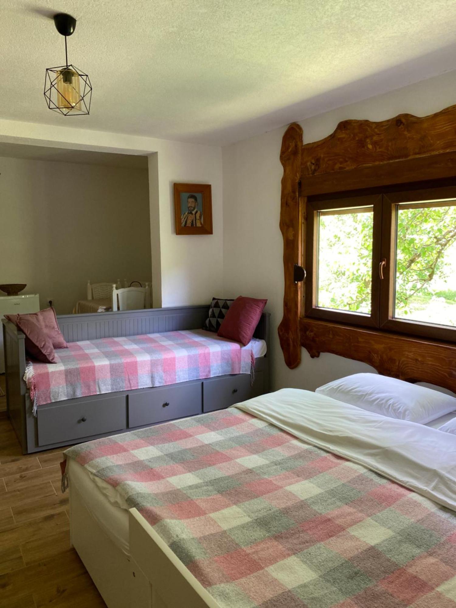 Farmstead Green Haven Мойковац Экстерьер фото